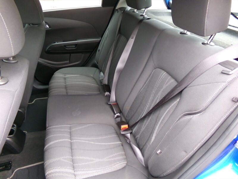 2016 Chevrolet Sonic LT - Photo 18