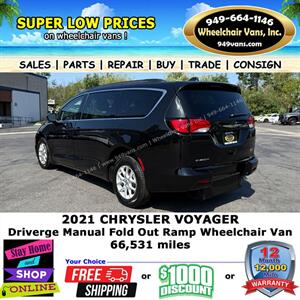 2021 Chrysler Voyager LXI Wheelchair Van   - Photo 8 - Laguna Hills, CA 92653