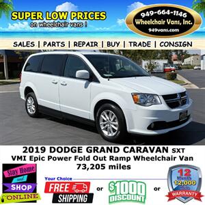 2019 Dodge Grand Caravan SXT Wheelchair Van - Photo 4 - Laguna Hills, CA 92653