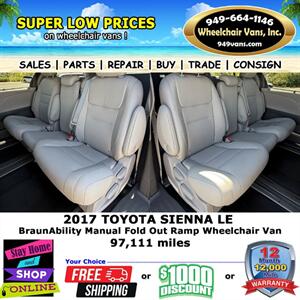 2017 Toyota Sienna LE Wheelchair Van   - Photo 15 - Laguna Hills, CA 92653