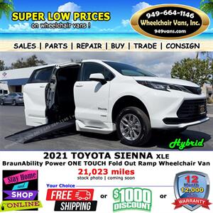 2021 Toyota Sienna XLE 7-Passenger Wheelchair Van - Photo 1 - Laguna Hills, CA 92653