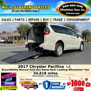 2017 Chrysler Pacifica LX Wheelchair Van   - Photo 1 - Laguna Hills, CA 92653