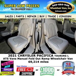 2021 Chrysler Pacifica Touring L Wheelchair Van   - Photo 14 - Laguna Hills, CA 92653