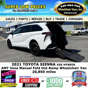 2021 Toyota Sienna XSE Wheelchair Van   - Photo 3 - Laguna Hills, CA 92653