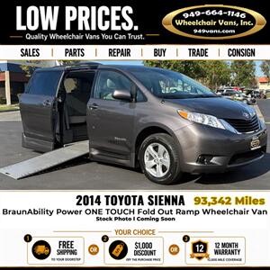 2014 Toyota Sienna LE Wheelchair Van Minivan