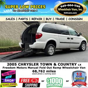 2005 Chrysler Town and Country LX Wheelchair Van   - Photo 1 - Laguna Hills, CA 92653