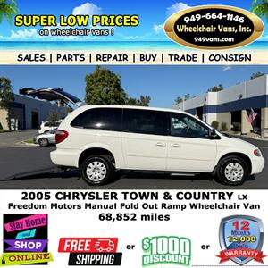 2005 Chrysler Town and Country LX Wheelchair Van   - Photo 6 - Laguna Hills, CA 92653