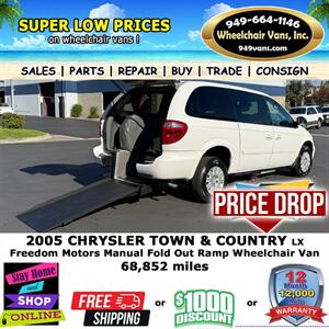2005 Chrysler Town and Country LX Wheelchair Van Minivan