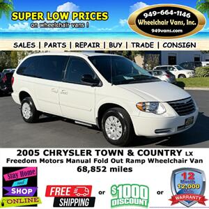 2005 Chrysler Town and Country LX Wheelchair Van   - Photo 8 - Laguna Hills, CA 92653