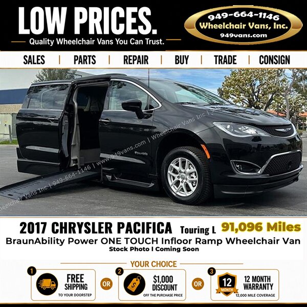 2017 Chrysler Pacifica Touring-L Wheelchair Van   - Photo 1 - Laguna Hills, CA 92653