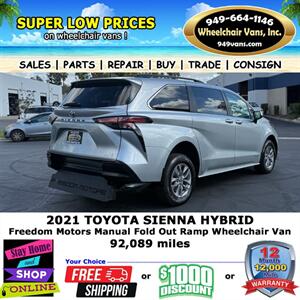 2021 Toyota Sienna Wheelchair Van   - Photo 9 - Laguna Hills, CA 92653