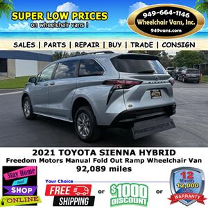2021 Toyota Sienna Wheelchair Van   - Photo 10 - Laguna Hills, CA 92653