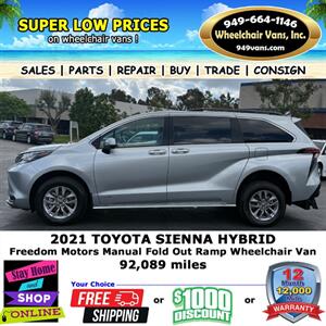 2021 Toyota Sienna Wheelchair Van   - Photo 11 - Laguna Hills, CA 92653