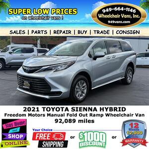 2021 Toyota Sienna Wheelchair Van   - Photo 12 - Laguna Hills, CA 92653