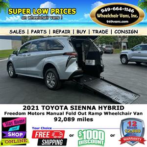 2021 Toyota Sienna Wheelchair Van   - Photo 3 - Laguna Hills, CA 92653