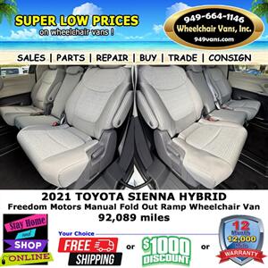2021 Toyota Sienna Wheelchair Van   - Photo 14 - Laguna Hills, CA 92653