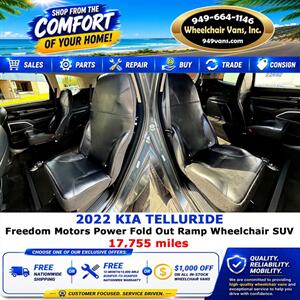 2022 Kia Telluride EX Wheelchair Van   - Photo 14 - Laguna Hills, CA 92653