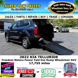 2022 Kia Telluride EX Wheelchair Vans   - Photo 3 - Laguna Hills, CA 92653