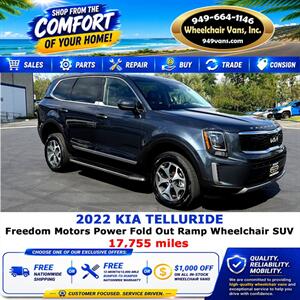 2022 Kia Telluride EX Wheelchair Van   - Photo 7 - Laguna Hills, CA 92653