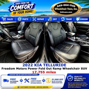 2022 Kia Telluride EX Wheelchair Van   - Photo 13 - Laguna Hills, CA 92653