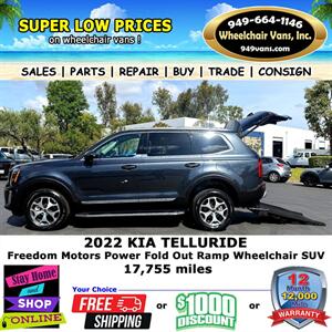 2022 Kia Telluride EX Wheelchair Vans   - Photo 4 - Laguna Hills, CA 92653