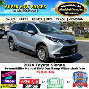 2024 Toyota Sienna LE  Wheelchair Van   - Photo 7 - Laguna Hills, CA 92653