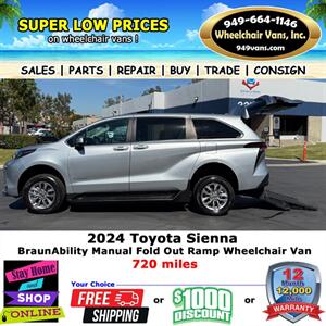 2024 Toyota Sienna LE  Wheelchair Van   - Photo 6 - Laguna Hills, CA 92653
