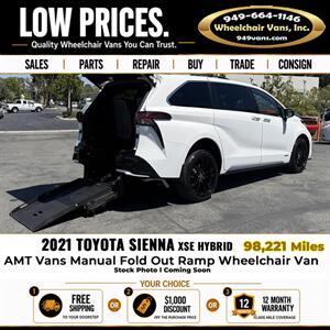 2021 Toyota Sienna XSE  Wheelchair Van Minivan