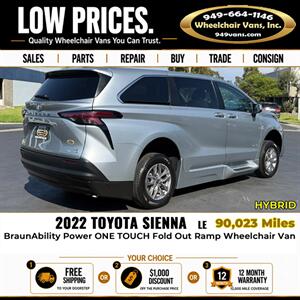 2022 Toyota Sienna LE Wheelchair Van - Photo 7 - Laguna Hills, CA 92653