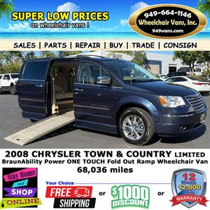 2008 Chrysler Town and Country Limited Wheelchair Van Minivan