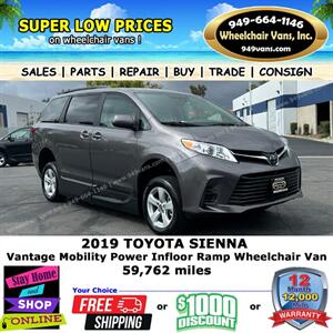 2019 Toyota Sienna Wheelchair Van   - Photo 4 - Laguna Hills, CA 92653