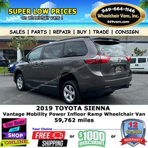 2019 Toyota Sienna Wheelchair Van   - Photo 7 - Laguna Hills, CA 92653