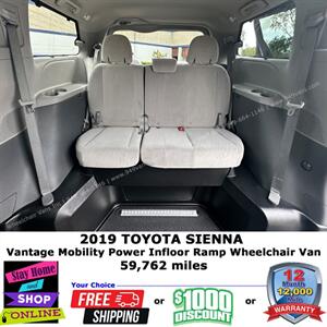 2019 Toyota Sienna Wheelchair Van   - Photo 11 - Laguna Hills, CA 92653