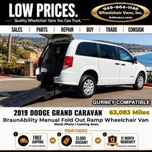 2019 Dodge Grand Caravan SXT Wheelchair Van - Photo 1 - Laguna Hills, CA 92653