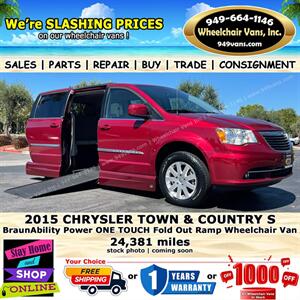 2015 Chrysler Town and Country S Wheelchair Van   - Photo 1 - Laguna Hills, CA 92653