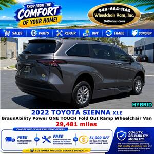 2022 Toyota Sienna XLE Wheelchair Van - Photo 8 - Laguna Hills, CA 92653