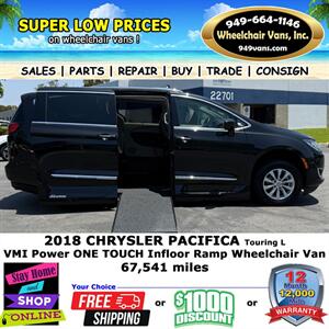 2018 Chrysler Pacifica Touring L Wheelchair Van   - Photo 4 - Laguna Hills, CA 92653