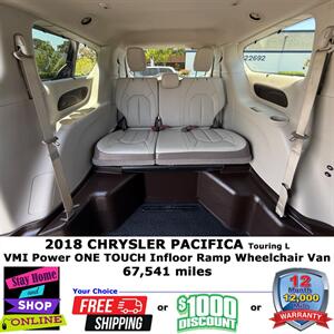 2018 Chrysler Pacifica Touring L Wheelchair Van   - Photo 13 - Laguna Hills, CA 92653
