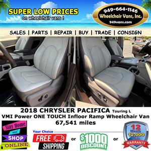 2018 Chrysler Pacifica Touring L Wheelchair Van   - Photo 12 - Laguna Hills, CA 92653