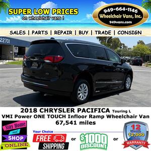 2018 Chrysler Pacifica Touring L Wheelchair Van   - Photo 8 - Laguna Hills, CA 92653