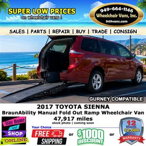 2017 Toyota Sienna Wheelchair Van Minivan