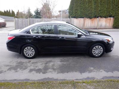 2010 Honda Accord LX   - Photo 6 - Kirkland, WA 98033