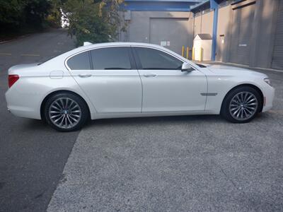 2011 BMW 750i xDrive   - Photo 6 - Kirkland, WA 98033