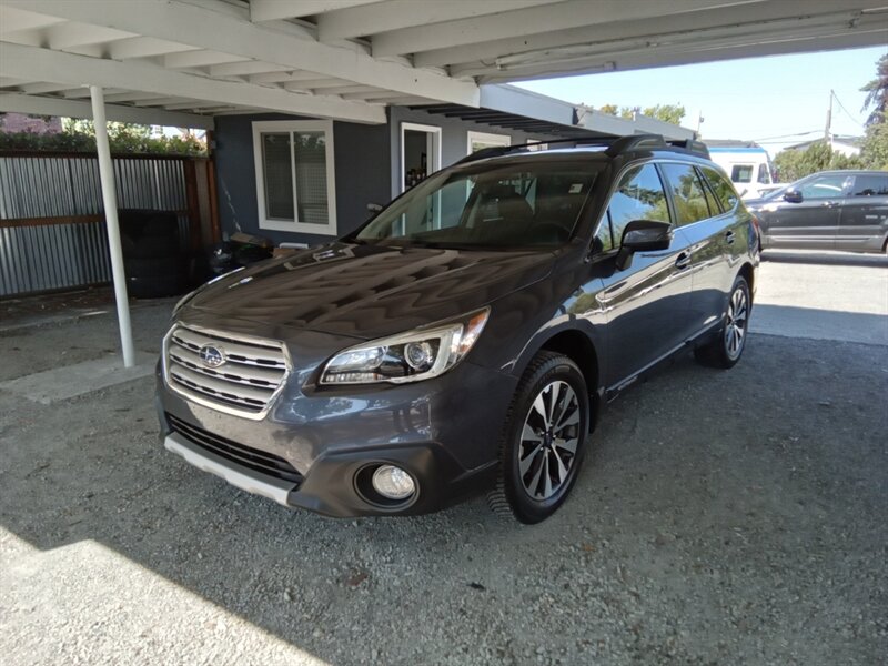2017 Subaru Outback 2.5i Limited   - Photo 1 - Kirkland, WA 98033