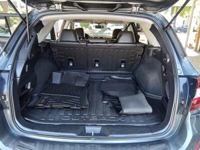 2017 Subaru Outback 2.5i Limited - Photo 11 - Kirkland, WA 98033
