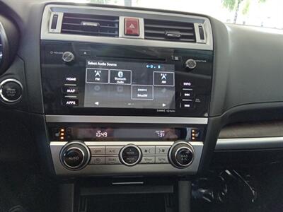2017 Subaru Outback 2.5i Limited - Photo 16 - Kirkland, WA 98033