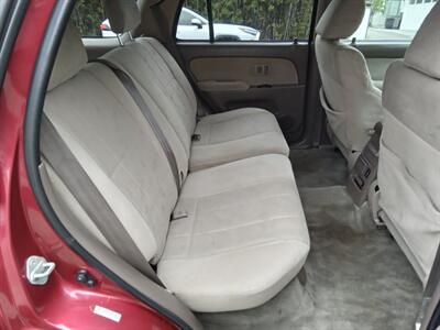 2002 Toyota 4Runner SR5 - Photo 13 - Kirkland, WA 98033