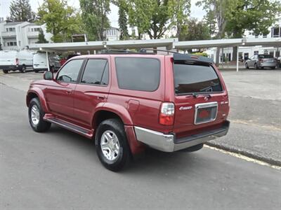 2002 Toyota 4Runner SR5 - Photo 3 - Kirkland, WA 98033