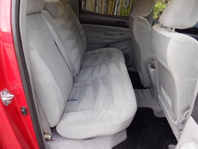 2009 Toyota Tacoma V6   - Photo 11 - Kirkland, WA 98033