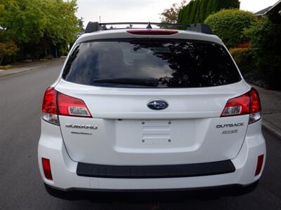 2014 Subaru Outback 2.5i Premium   - Photo 4 - Kirkland, WA 98033